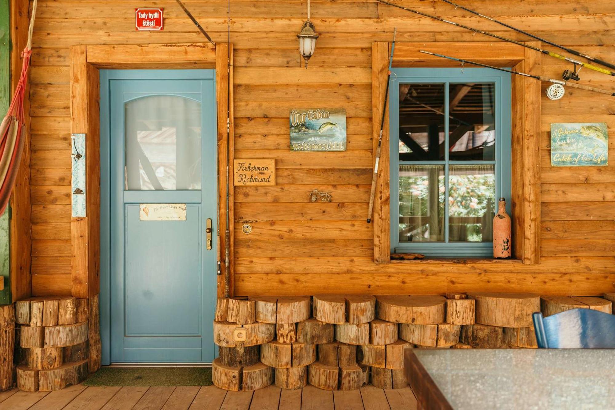 Ranch 13 - Western A Kone Nemsova Номер фото